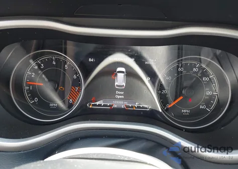 2015 Jeep Cherokee Limited z USA, uszkodzony, nr VIN 1C4PJLDS3FW547228